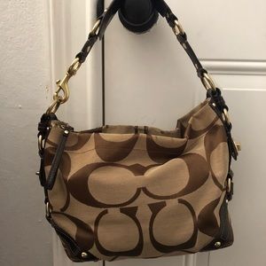 ‼️LABOR DAY SALE‼️ COACH Carly Hobo  Handbag